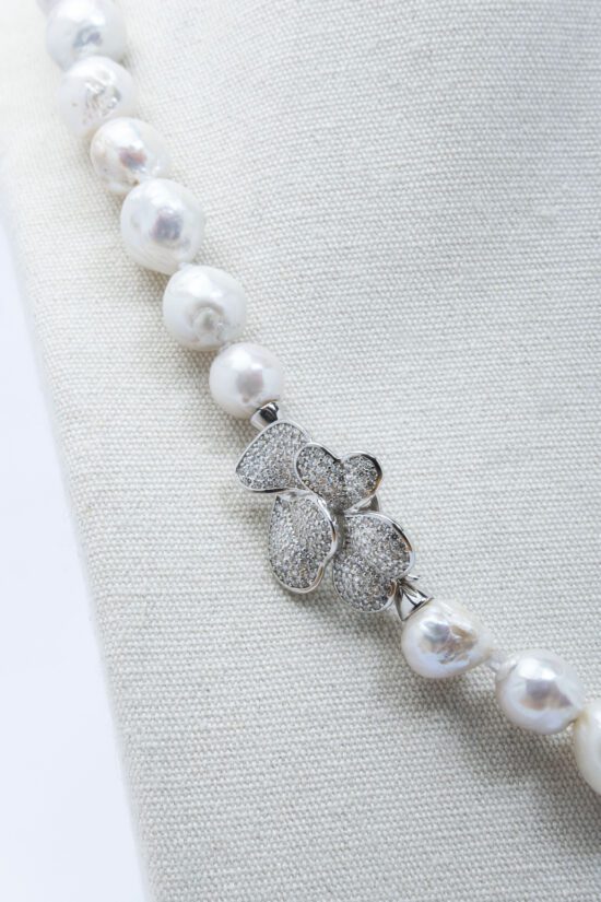 Collar Perla natural 9-12mmx10mm AAA+ ,cierre Plata 925 y circonita - Imagen 4