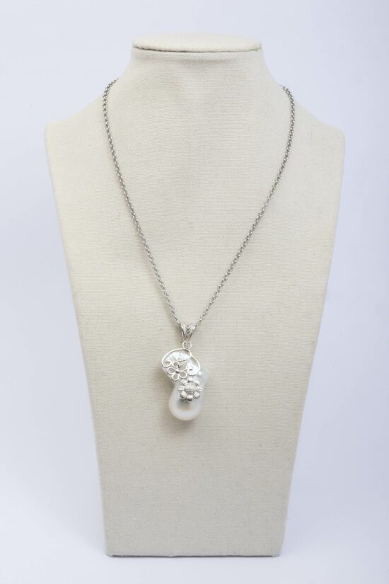 Colgante Perla natural Barroca AAA+ 4,5cm con  fornitura Plata 925